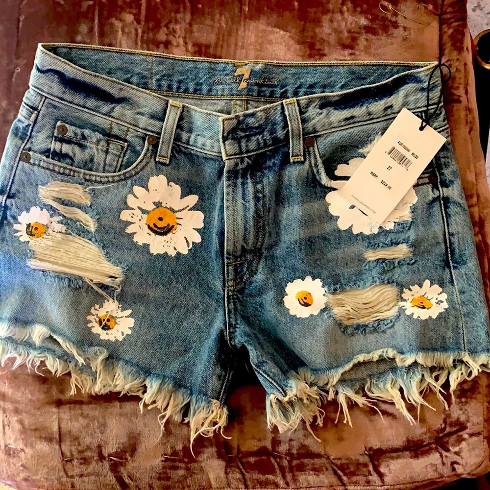 HANDPAINTED JEAN SHORTS size 27